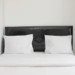 Fancy And Nice Studio Apartment At Sayana Bekasi By Travelio